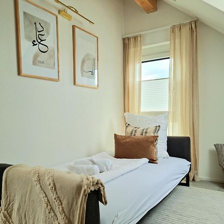 אינגולשטאט Homestay-Stylish, Zentral- Loft Apartment-Parking מראה חיצוני תמונה